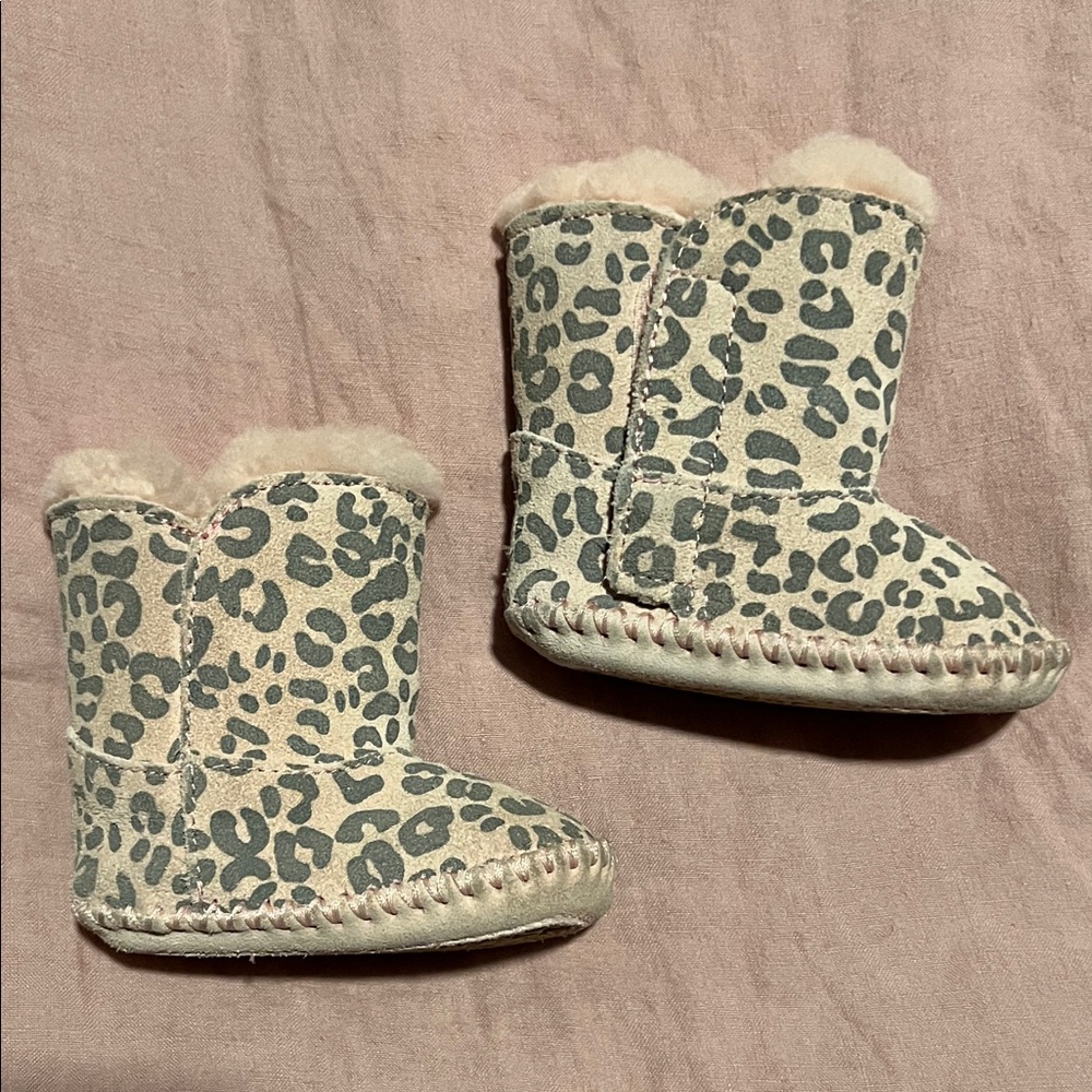 UGG Leopard Print Kids Boots - Gray and Cream